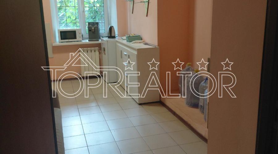 Продам нежитлове приміщення для розміщення салону, офісу на вул. Потебня | Toprealtor
