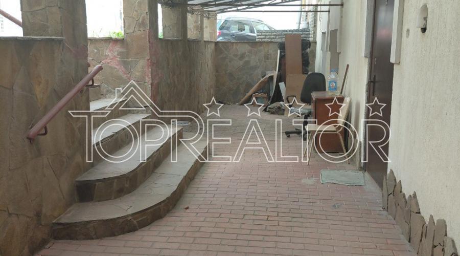 Продам нежитлове приміщення для розміщення салону, офісу на вул. Потебня | Toprealtor