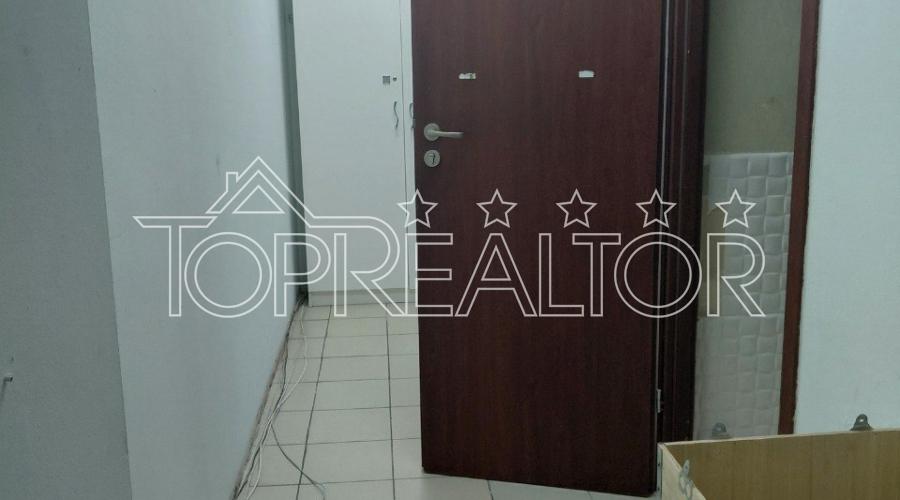 Продам нежитлове приміщення для розміщення салону, офісу на вул. Потебня | Toprealtor