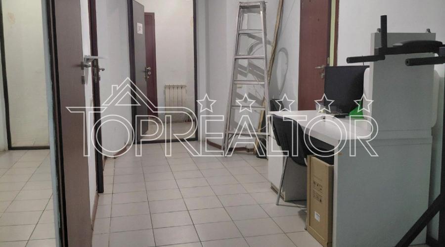 Продам нежитлове приміщення для розміщення салону, офісу на вул. Потебня | Toprealtor
