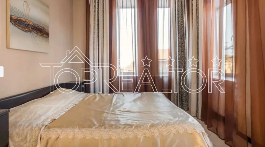 Продаж 3-поверхового будинку на Флорінці-1 | Toprealtor