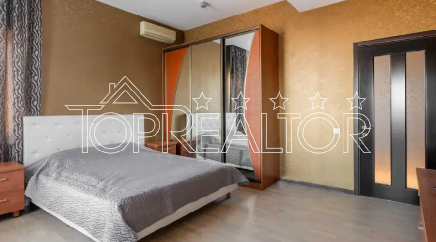 Продаж 3-поверхового будинку на Флорінці-1 | Toprealtor